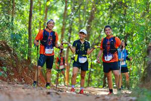 BIB: 229, 5478
                            <button type="button" onclick="openModal(19015140)" class="btn btn-primary btn-sm float-right btn-popup" data-toggle="modal" data-target=".modal-high-quality">
                        <i class="fas fa-shopping-cart"></i> Add to Cart
                    </button>
                                            <button type="button" onclick="isThisMe(19015140, true)" class="btn btn-success btn-sm float-right btn-popup btn-isme hidden" data-toggle="tooltip" data-placement="bottom" title="นี่คือรูปของคุณใช่ไหม คลิกที่นี่เพื่อเอาเข้าอัลบั้ม">
                        <i class="fas fa-plus"></i> Add to album
                    </button>
                    <button type="button" onclick="isThisMe(19015140, false)" class="btn btn-warning btn-sm float-right btn-popup btn-isnotme hidden">
                        <i class="fas fa-ban"></i> Remove from album
                    </button>